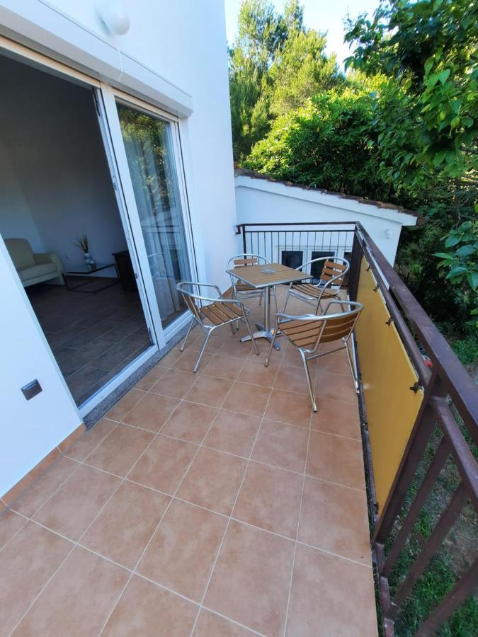 Appartements Lena. Premantura Esterno foto