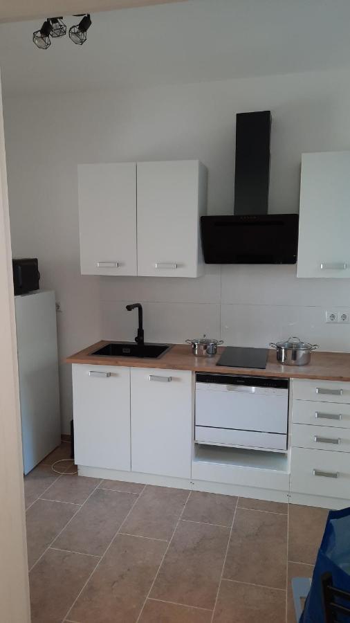 Appartements Lena. Premantura Esterno foto